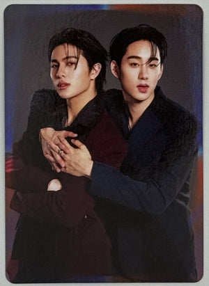 William Est Magnetic Fan Con Random Photocards